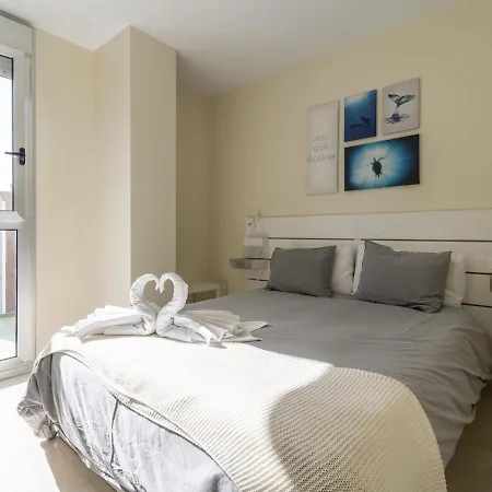 Nuevos Lightbooking Livian Palmas Apartment *