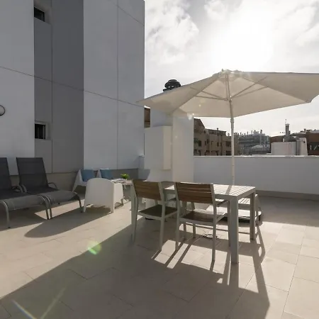 Nuevos Lightbooking Livian Palmas Apartment *